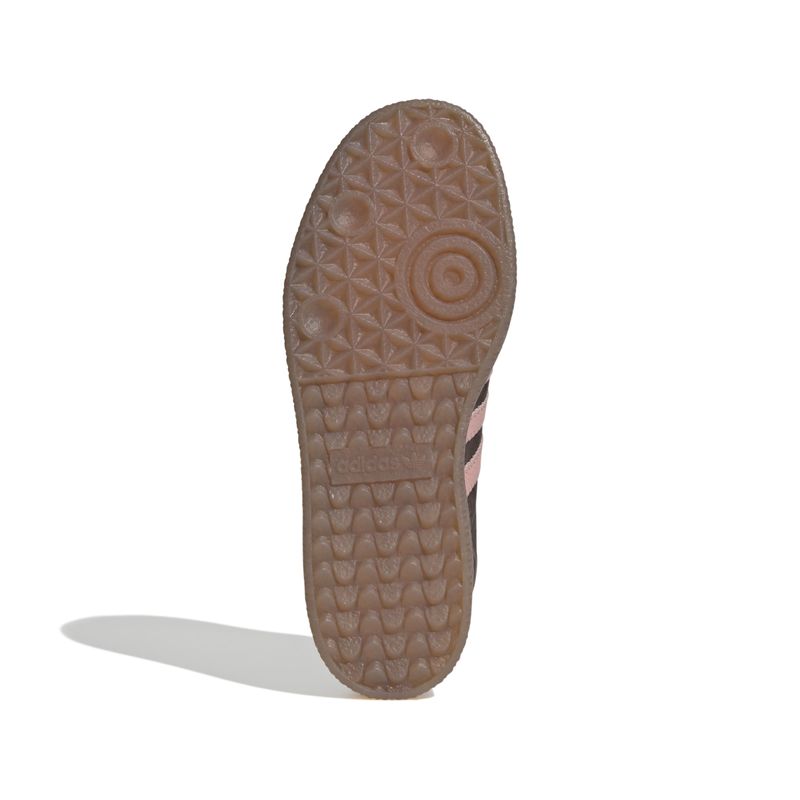 JI2744_4_FOOTWEAR_Photography_Bottom-View_white.jpg
