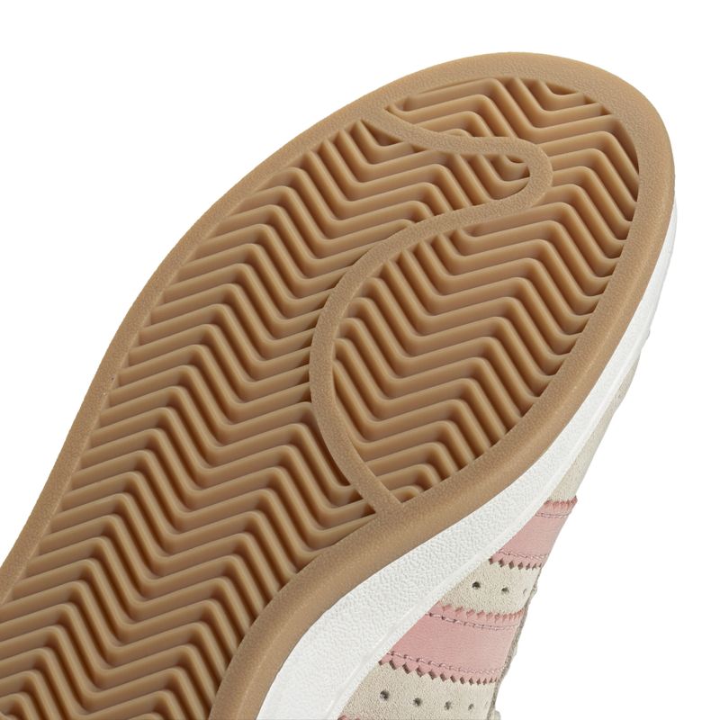 JI2752_9_FOOTWEAR_Photography_Detail-View-2_white.jpg