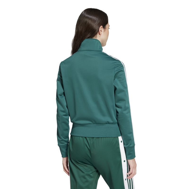 JC8262_3_APPAREL_On Model_Back View_white.jpg