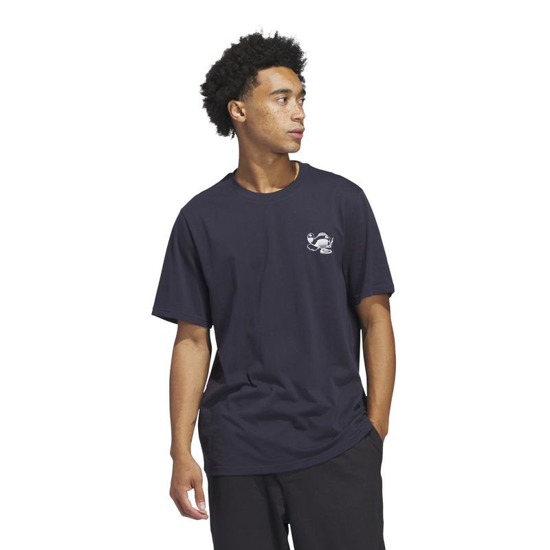 JD2831_4_APPAREL_On Model_Standard View_white.jpg
