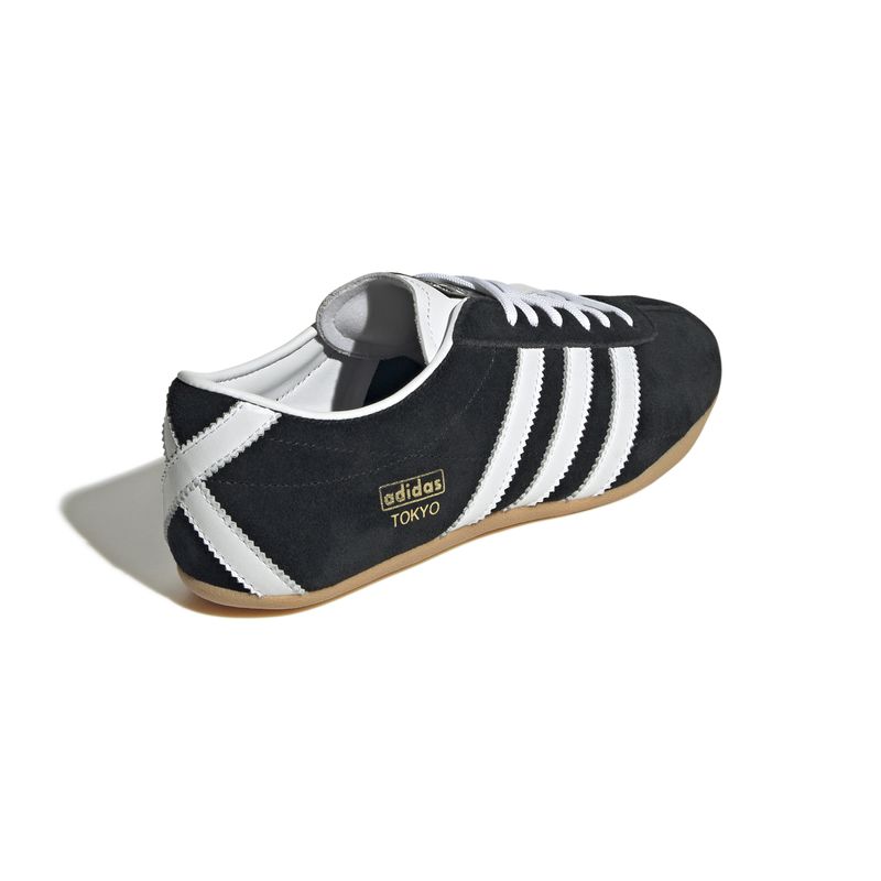 JI0183_7_FOOTWEAR_Photography_Back Lateral Top View_white.jpg