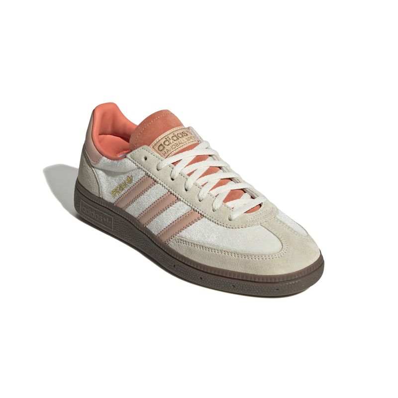 JI2649_6_FOOTWEAR_Photography_Front Lateral Top View_white.jpg