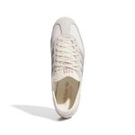 JH7394_3_FOOTWEAR_Photography_Top Portrait View_white.jpg
