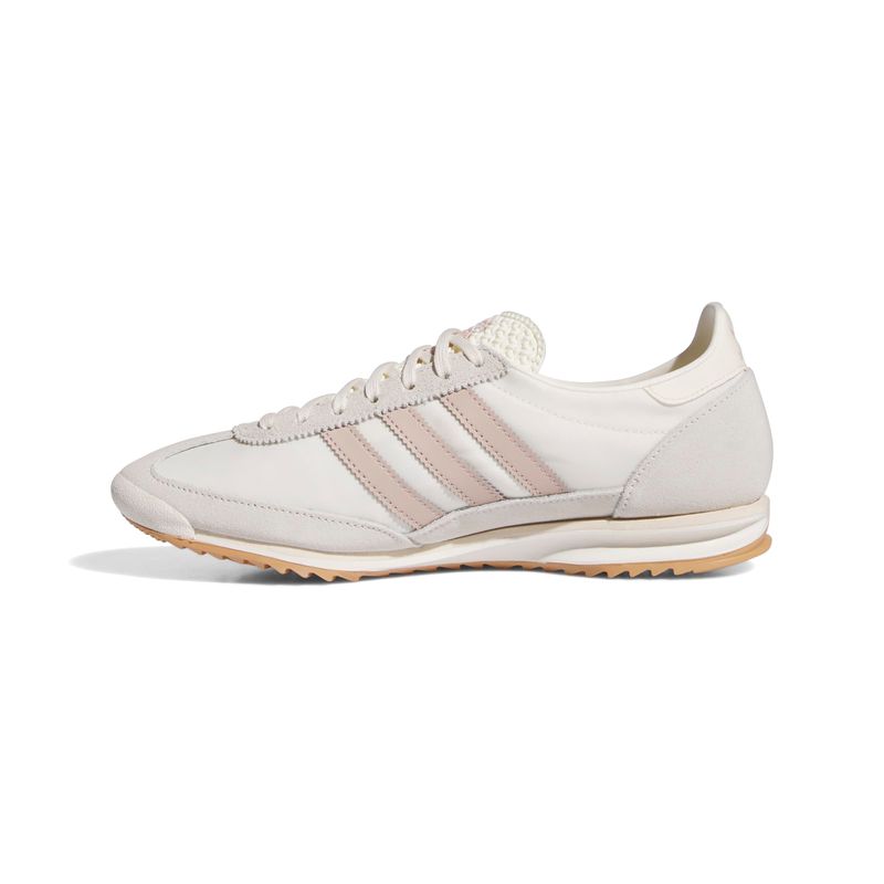 JH7394_5_FOOTWEAR_Photography_Side Medial Center View_white.jpg