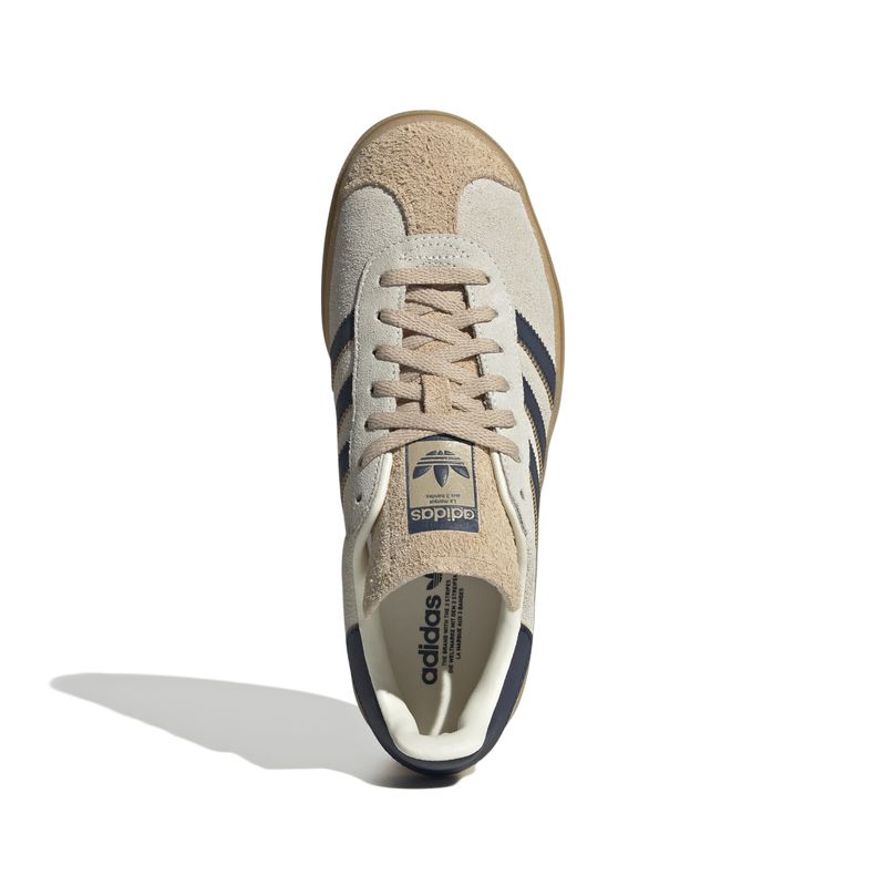 JQ5126_3_FOOTWEAR_Photography_Top Portrait View_white.jpg