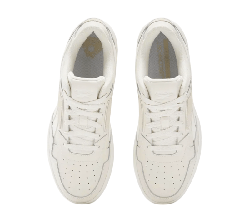 100209169_reebok_ftw_atr_chill_female_3.png