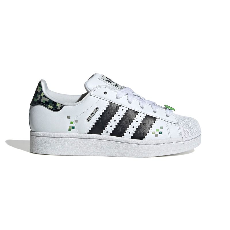 JQ8749_1_FOOTWEAR_Photography_Side Lateral Center View_white.jpg