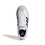 ID3714_3_FOOTWEAR_Photography_Top Portrait View_white