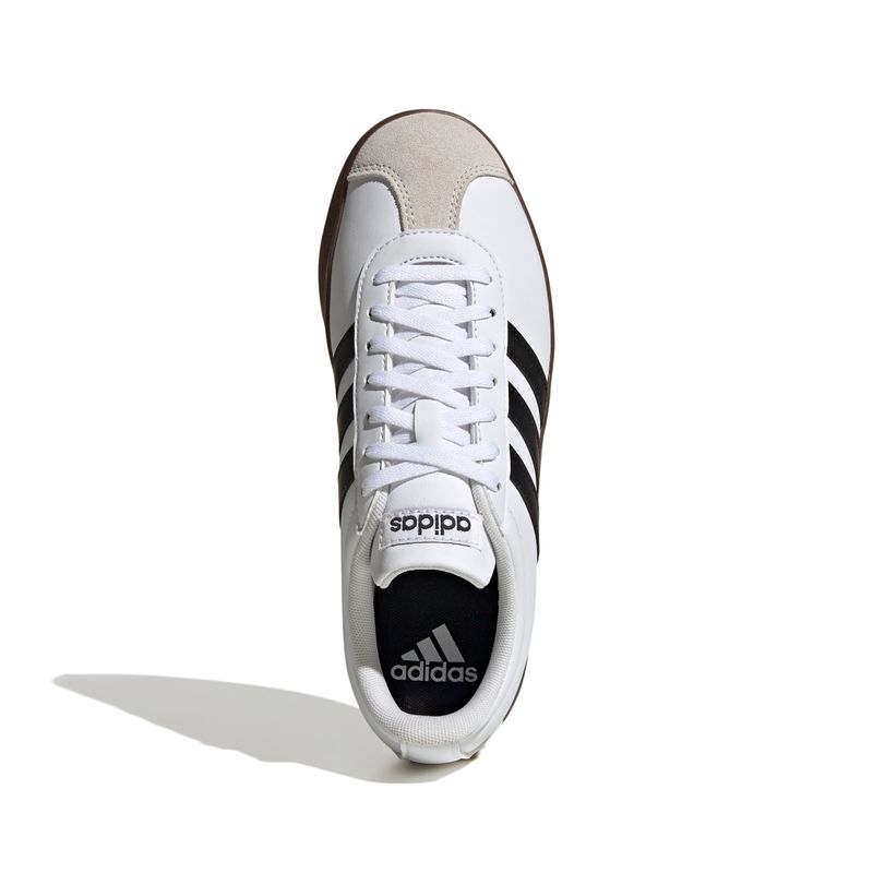 ID3714_3_FOOTWEAR_Photography_Top Portrait View_white