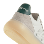 JI2328_8_FOOTWEAR_Photography_Detail View 1_transparent