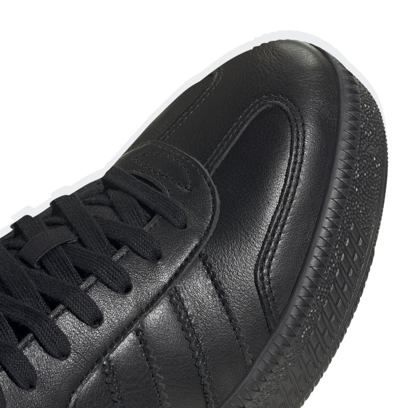 JI3195_8_FOOTWEAR_Photography_Detail View 1_white