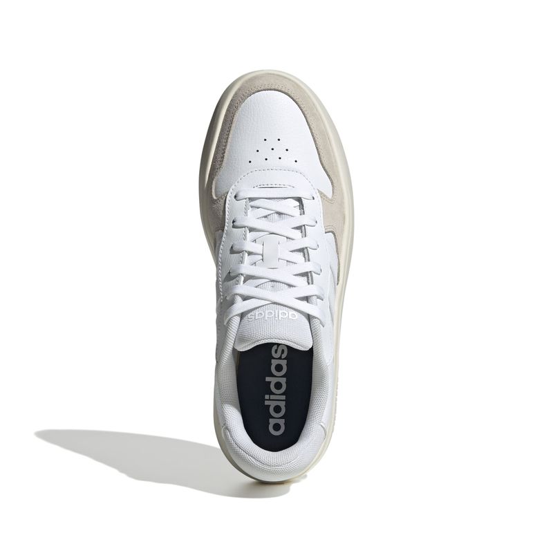 JR0027_3_FOOTWEAR_Photography_Top Portrait View_white
