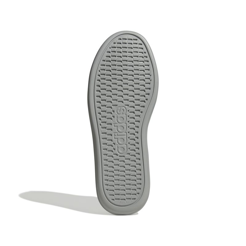 JR0028_4_FOOTWEAR_Photography_Bottom View_white