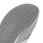 JR0028_8_FOOTWEAR_Photography_Detail View 1_white