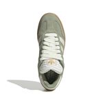 JQ3014_3_FOOTWEAR_Photography_Top Portrait View_white
