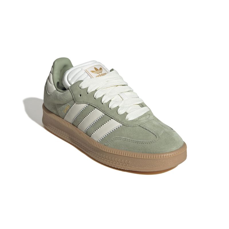 JQ3014_6_FOOTWEAR_Photography_Front Lateral Top View_white