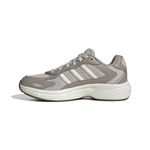JI2850_5_FOOTWEAR_Photography_Side-Medial-Center-View_white