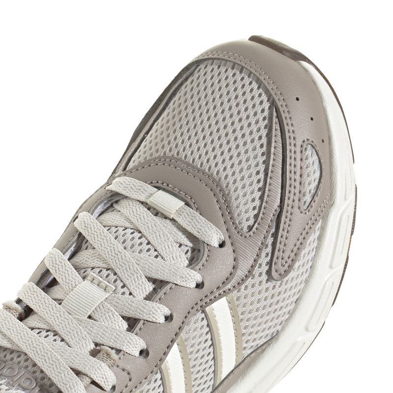 JI2850_9_FOOTWEAR_Photography_Detail-View-2_white