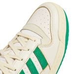 JI3272_8_FOOTWEAR_Photography_Detail View 1_white