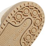 JI0488_9_FOOTWEAR_Photography_Detail View 2_white