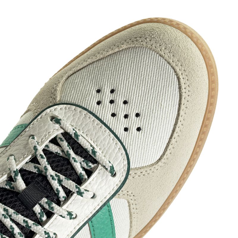 JS2858_9_FOOTWEAR_Photography_Detail View 2_white