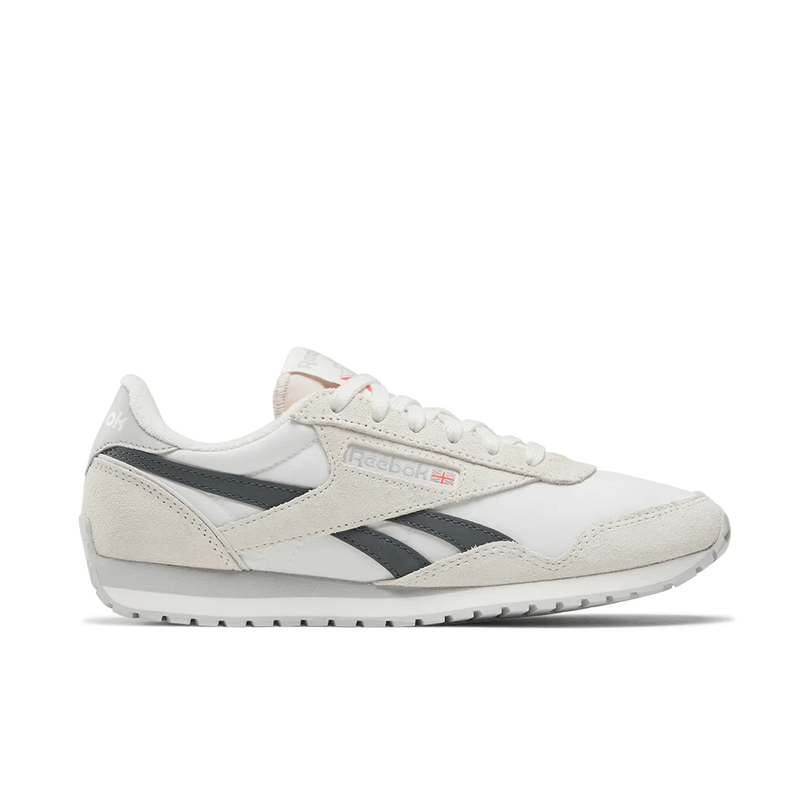100208830_reebok_ftw_classic_az_female_1