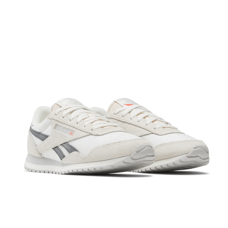 100208830_reebok_ftw_classic_az_female_2