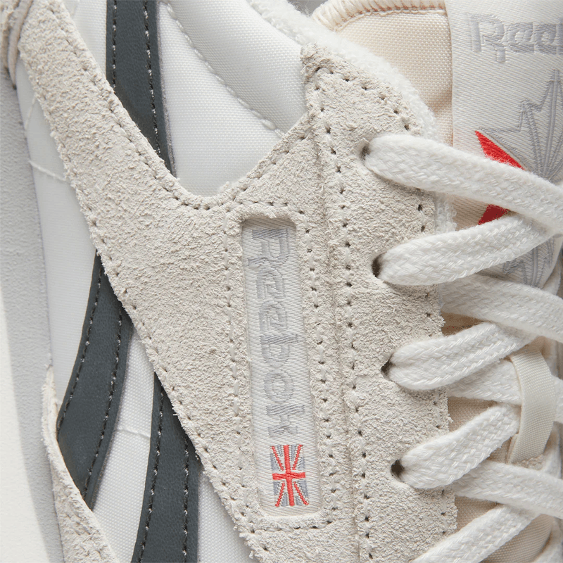100208830_reebok_ftw_classic_az_female_4