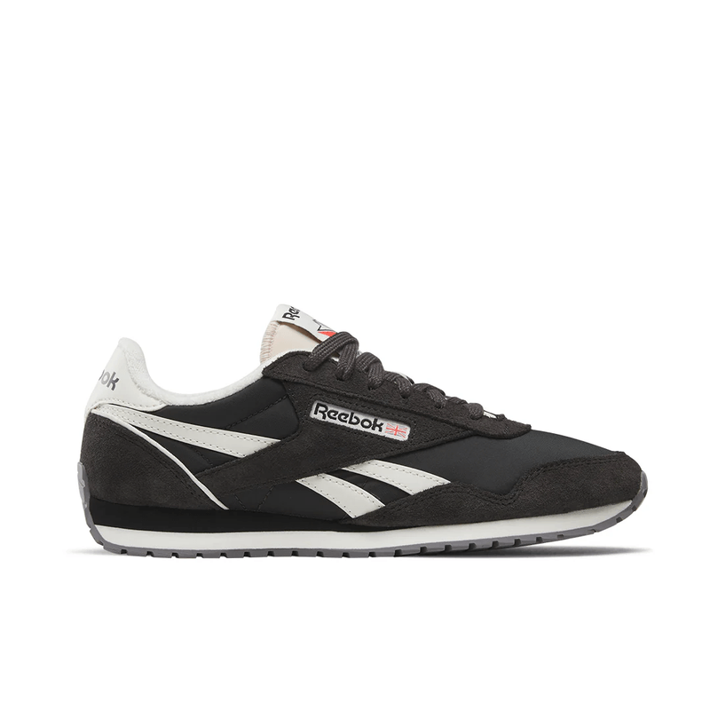 100208831_reebok_ftw_classic_az_female_1