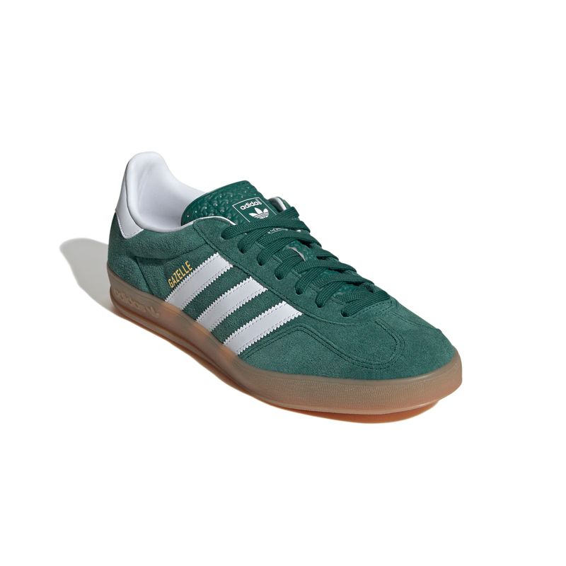 JI2062_6_FOOTWEAR_Photography_Front Lateral Top View_white