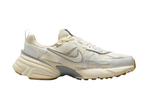 fd0736_108_nike_calzado_wmns_v2k_run_p_dama_1