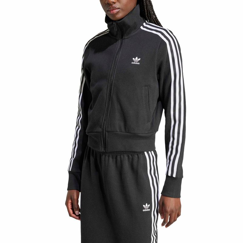 IY7278_4_APPAREL_On Model_Front View_white