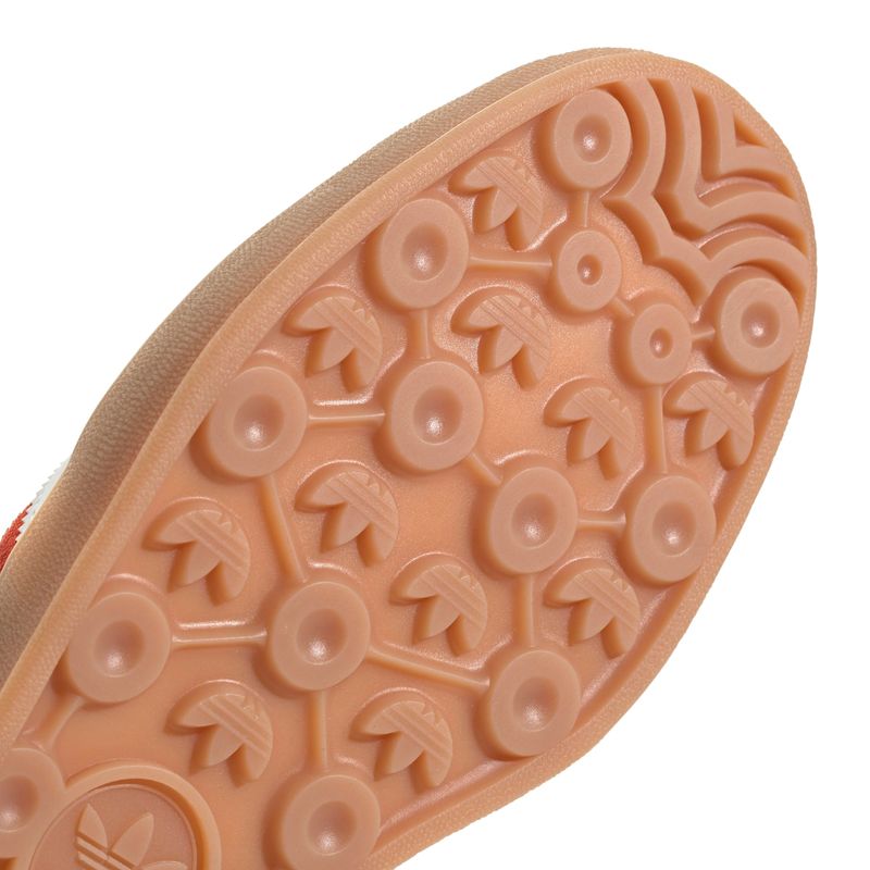 JI2063_8_FOOTWEAR_Photography_Detail View 1_white