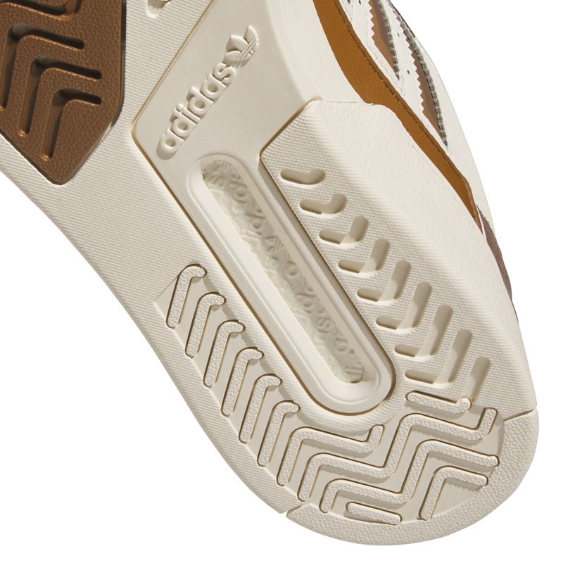 JI3325_9_FOOTWEAR_Photography_Detail View 2_white