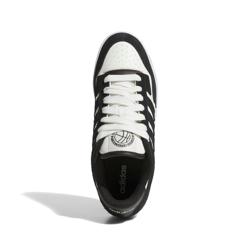 JP5255_3_FOOTWEAR_Photography_Top Portrait View_white