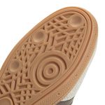 JQ8903_9_FOOTWEAR_Photography_Detail View 2_white