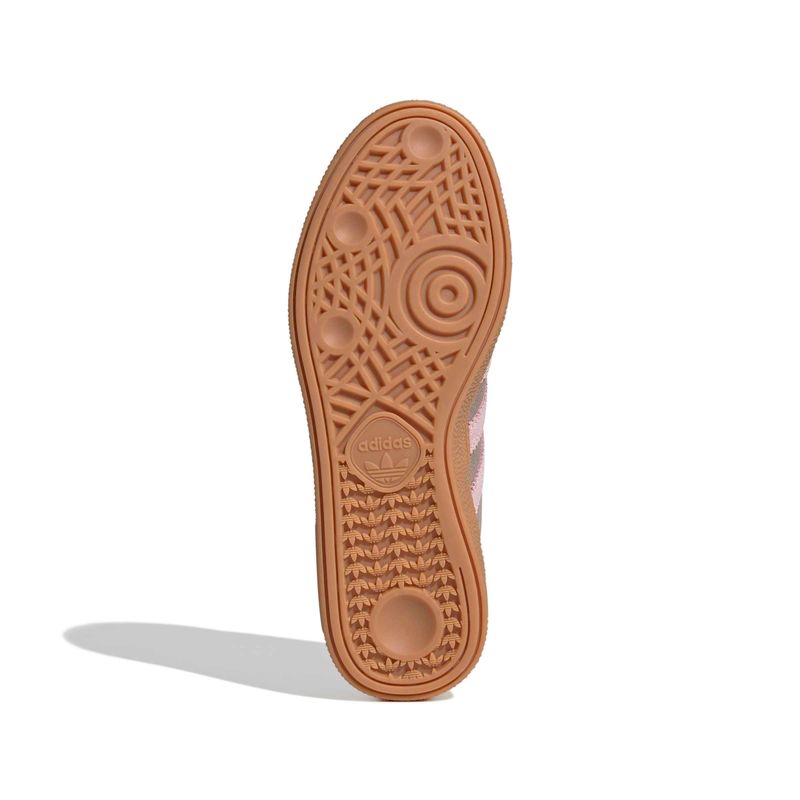 JR3082_4_FOOTWEAR_Photography_Bottom View_white