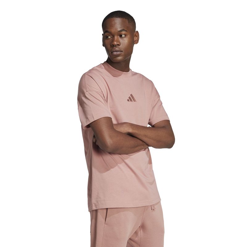 JI6397_5_APPAREL_On Model_Walking View_white