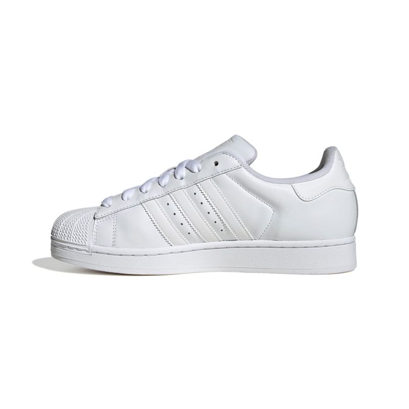 JI0080_5_FOOTWEAR_Photography_Side Medial Center View_white
