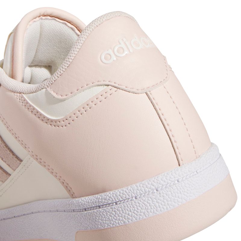 JP5251_9_FOOTWEAR_Photography_Detail View 2_white