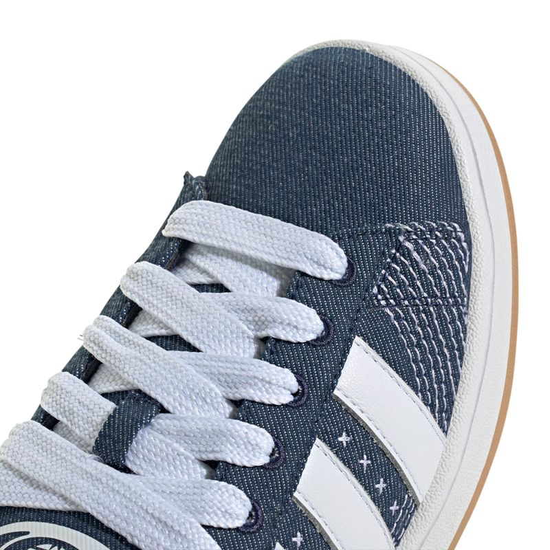 JQ5782_8_FOOTWEAR_Photography_Detail View 1_white