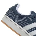 JQ5782_9_FOOTWEAR_Photography_Detail View 2_white