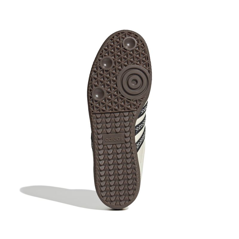 JQ7088_4_FOOTWEAR_Photography_Bottom View_white