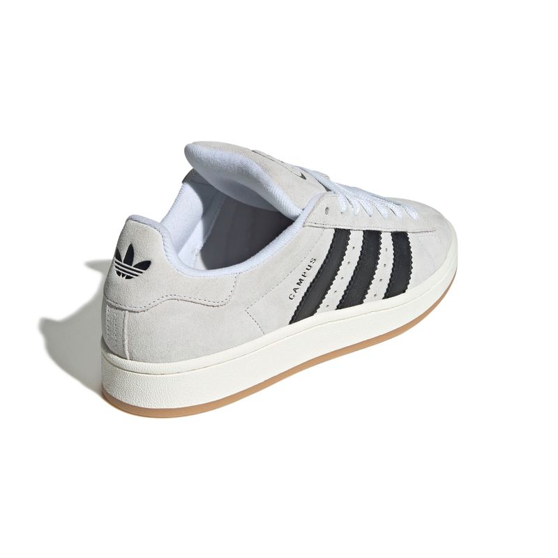 JR1646_7_FOOTWEAR_Photography_Back Lateral Top View_white