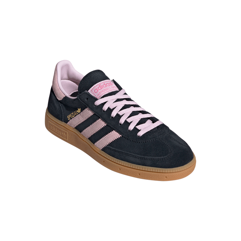 IE5897_6_FOOTWEAR_Photography_Front Lateral Top View_white