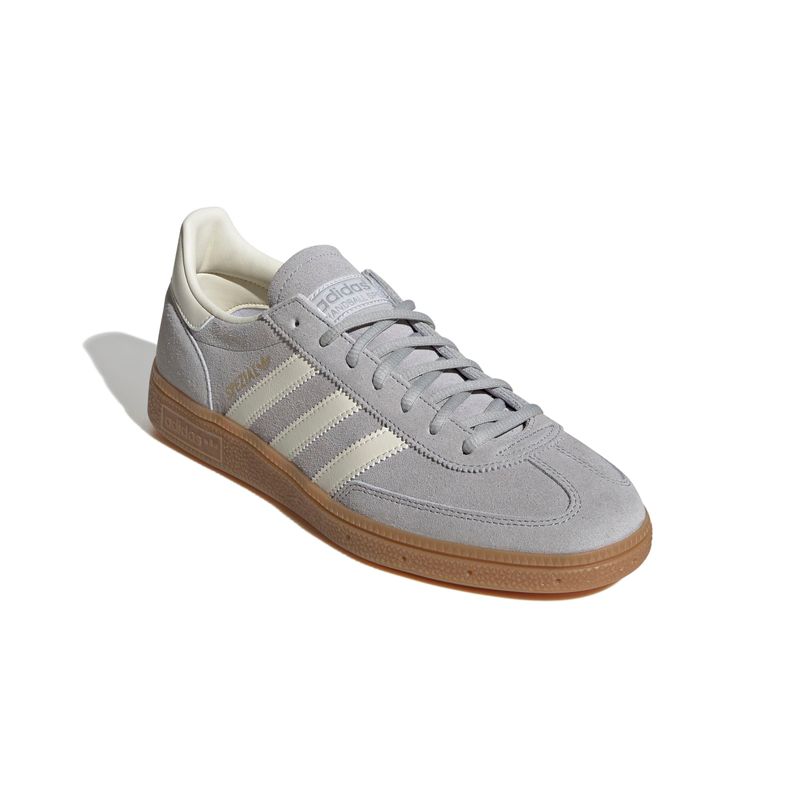 IF7086_6_FOOTWEAR_Photography_Front Lateral Top View_white