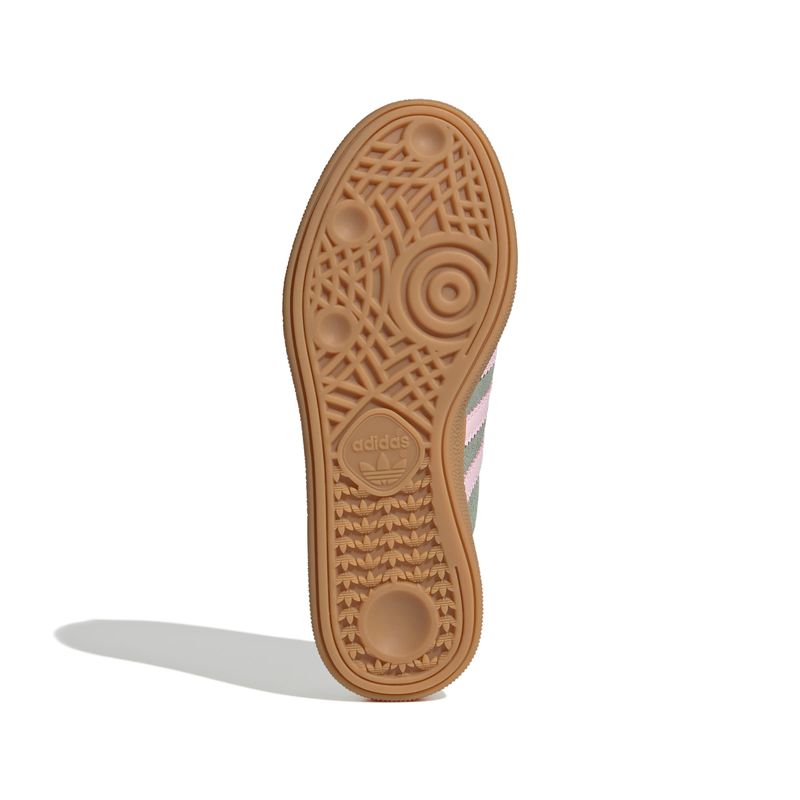 JP6911_4_FOOTWEAR_Photography_Bottom View_white