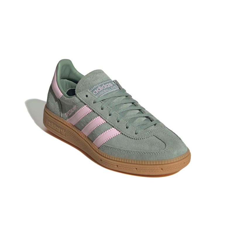 JP6911_6_FOOTWEAR_Photography_Front Lateral Top View_white