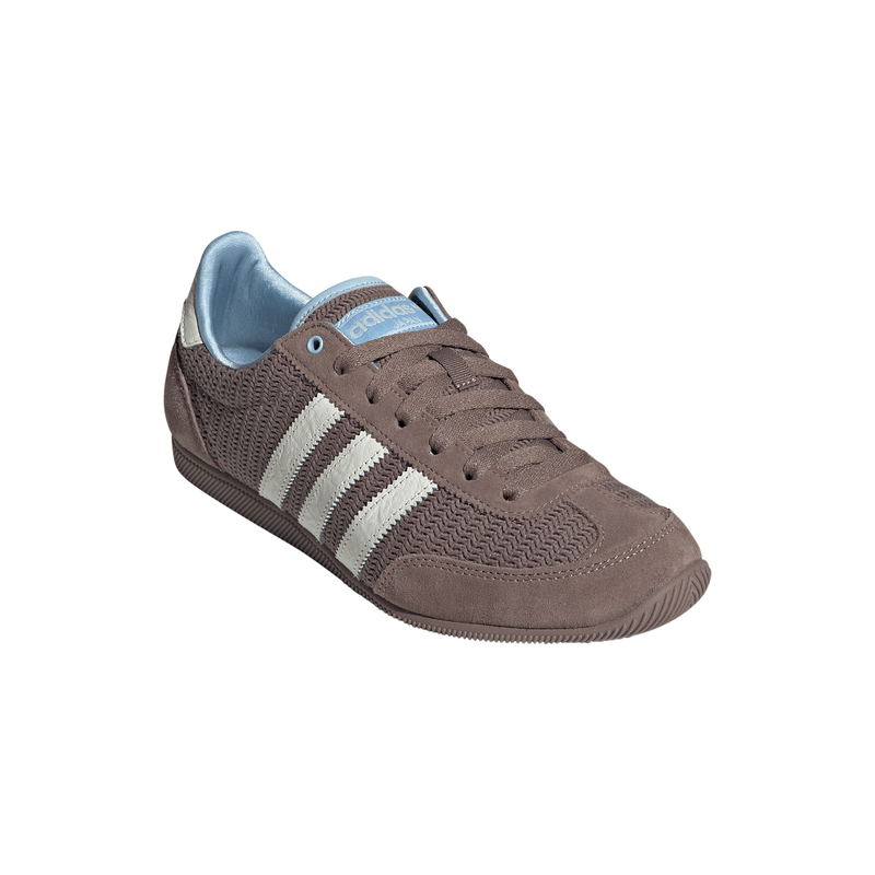 JR7159_6_FOOTWEAR_Photography_Front Lateral Top View_white